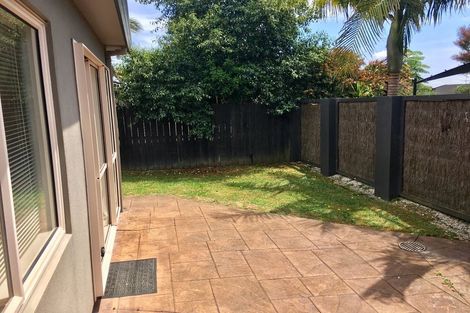Photo of property in 51 Westerham Drive, Dannemora, Auckland, 2016