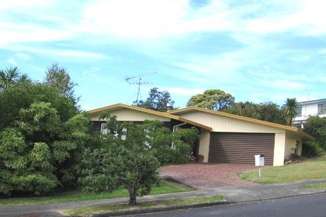 Photo of property in 11 Waiau Street, Torbay, Auckland, 0630