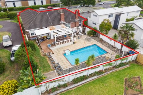 Photo of property in 107 Seddon Street, Pukekohe, 2120