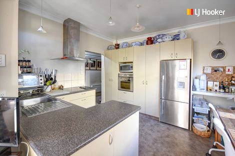 Photo of property in 8 Pretoria Avenue, Saint Clair, Dunedin, 9012