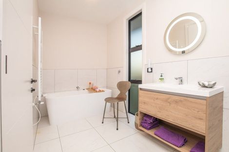 Photo of property in 15 Longwood Drive, Winton, 9720