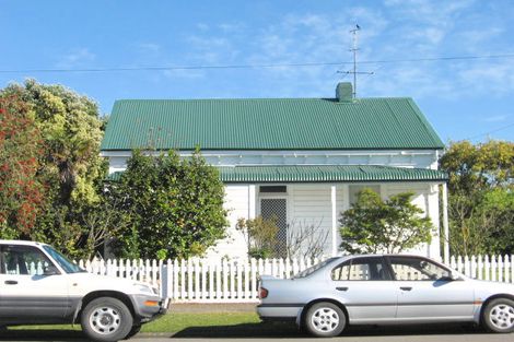 Photo of property in 73 Disraeli Street, Gisborne, 4010