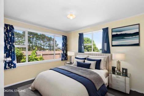 Photo of property in 4 Alan Lindsay Avenue, Waitarere Beach, Levin, 5510