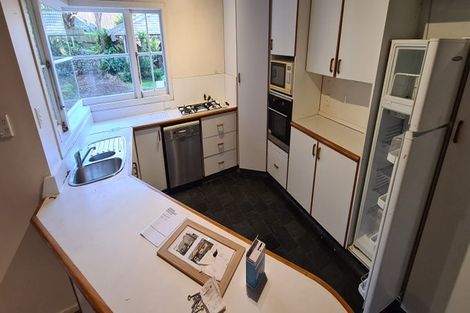 Photo of property in 5 Wrights Spur, Mount Eden, Auckland, 1024