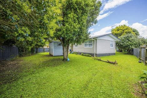 Photo of property in 17 Brentford Place, Manurewa, Auckland, 2102