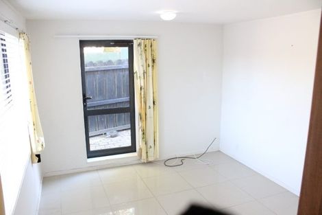 Photo of property in 1/18 Kenwick Place, Burswood, Auckland, 2013