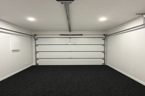 Photo of property in 296d Royal Road, Massey, Auckland, 0614