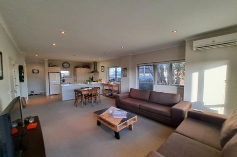 Photo of property in The Strand, 1/16 Ronald Street, Strandon, New Plymouth, 4312