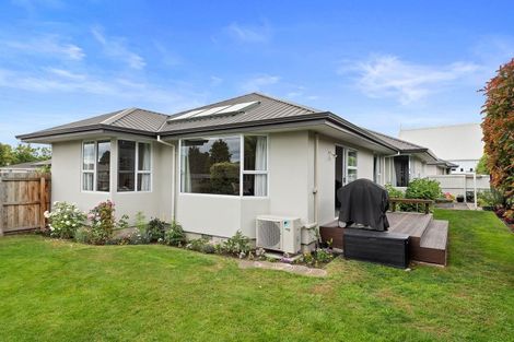 Photo of property in 1/475 Wairakei Road, Burnside, Christchurch, 8053