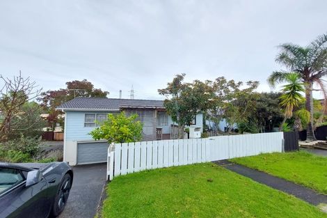 Photo of property in 4 George Laurenson Lane, Mount Roskill, Auckland, 1041