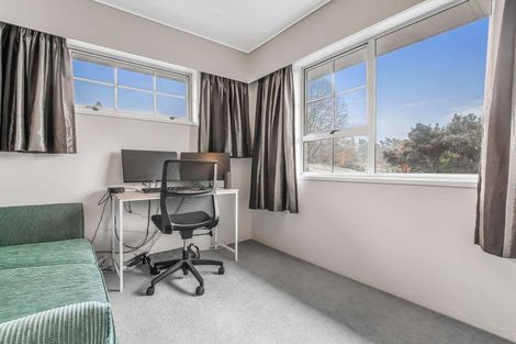 Photo of property in 1 Raniera Place, Springfield, Rotorua, 3015