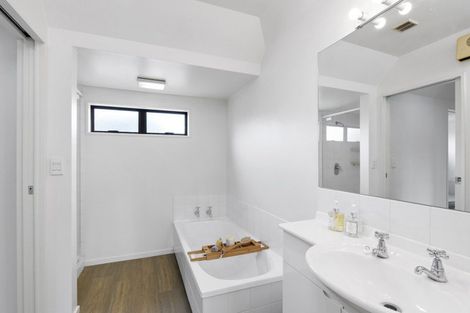 Photo of property in 1/20 Rugby Street, Merivale, Christchurch, 8014