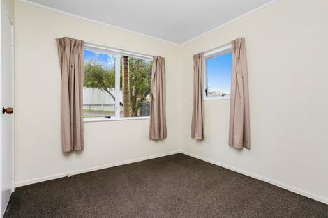 Photo of property in 2/22 Borich Road, Sunnyvale, Auckland, 0612