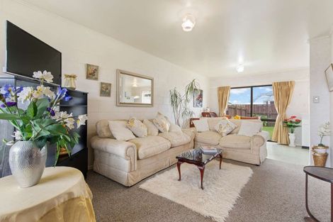 Photo of property in 15 Weld Street, Cambridge, 3434