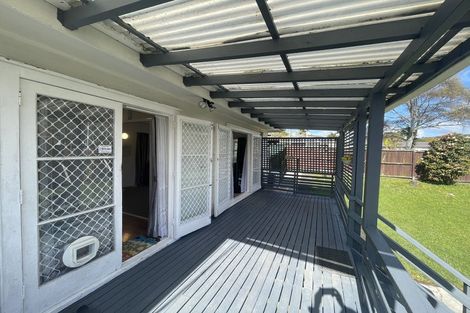 Photo of property in 1 Chartwell Avenue, Glenfield, Auckland, 0629