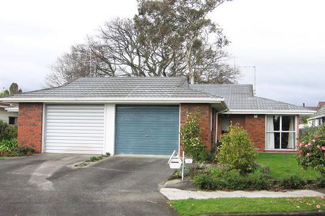 Photo of property in 11 Seaton Court, Hokowhitu, Palmerston North, 4410