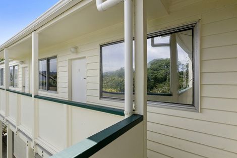 Photo of property in 8/19 Pirie Crescent, Moera, Lower Hutt, 5010