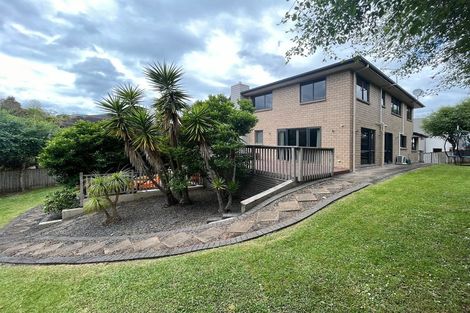Photo of property in 32 Kilkelly Avenue, Pinehill, Auckland, 0632