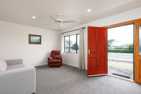 Photo of property in 50 Potae Avenue, Lytton West, Gisborne, 4010