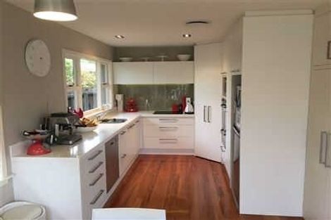 Photo of property in 31 Landsdowne Terrace, Cashmere, Christchurch, 8022