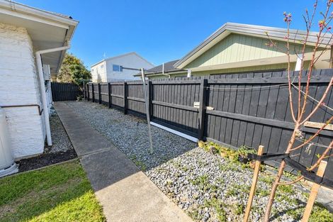 Photo of property in 1/468a Greers Road, Bishopdale, Christchurch, 8053