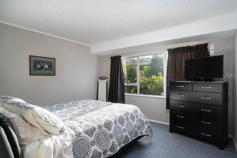 Photo of property in 7 Reeves Road, Acacia Bay, Taupo, 3330