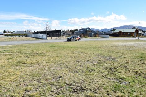 Photo of property in 4 Irishman Drive, Twizel, 7901