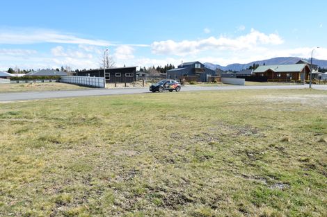 Photo of property in 4 Irishman Drive, Twizel, 7901