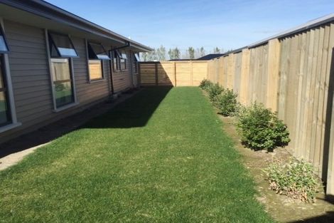 Photo of property in 6 Pimlico Place, Rangiora, 7400