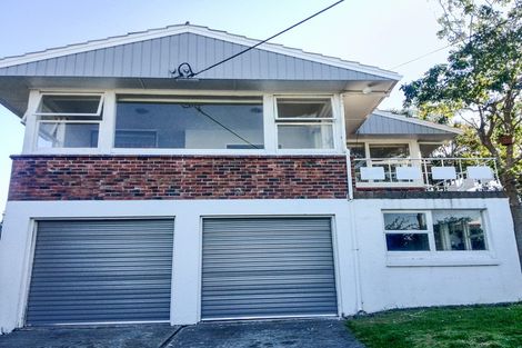 Photo of property in 8 Tye Road, Hillcrest, Auckland, 0627