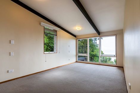 Photo of property in 57 Arapito Road, Titirangi, Auckland, 0604