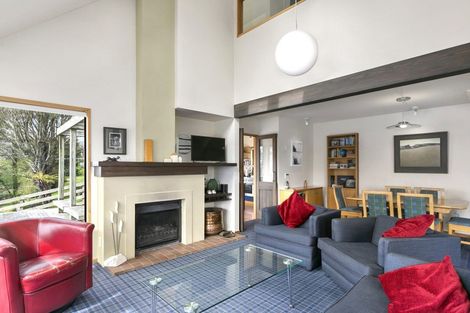 Photo of property in 593 Highcliff Road, Highcliff, Dunedin, 9077