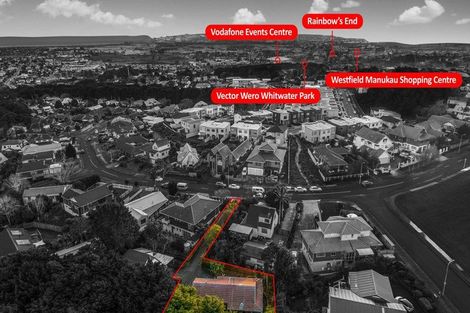 Photo of property in 22 Calluna Crescent, Totara Heights, Auckland, 2105