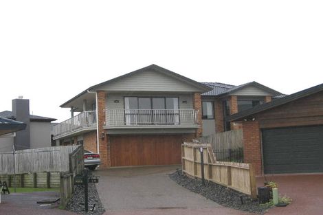 Photo of property in 19 San Lorenzo Rise, Henderson, Auckland, 0612