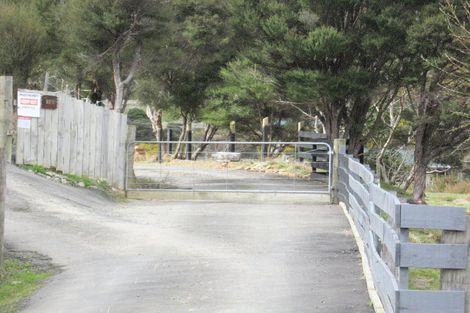 Photo of property in 29b Pencarrow Crescent, Wainuiomata, Lower Hutt, 5014