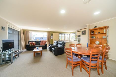 Photo of property in 39 Pukepapa Road, Marton, 4710