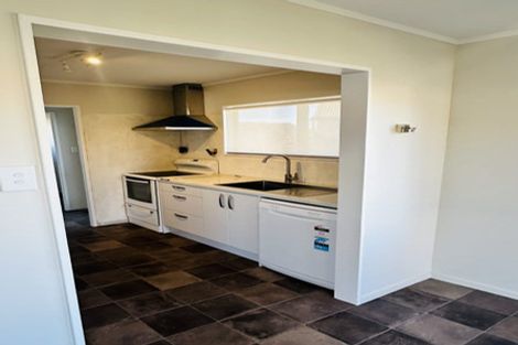 Photo of property in 11 Mcewan Place, Fitzroy, Hamilton, 3206