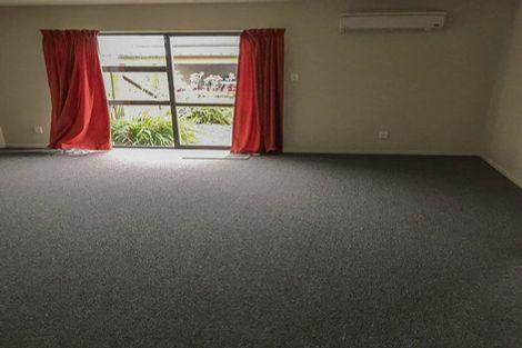 Photo of property in 57 Brockworth Place, Riccarton, Christchurch, 8011