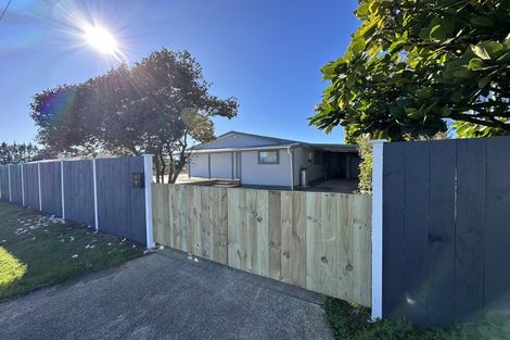 Photo of property in 97 Beatty Road, Pukekohe, 2120