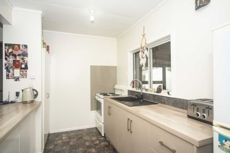 Photo of property in 14 Totara Street, Otaki, 5512