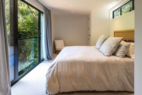 Photo of property in 14 Okoka Road, Omiha, Waiheke Island, 1081