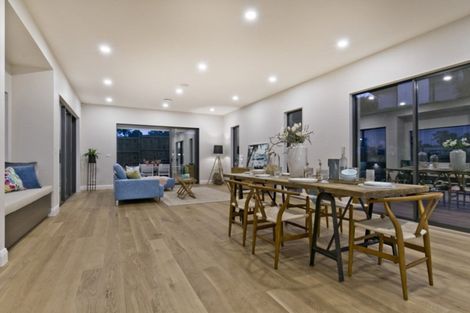 Photo of property in 13 Henry Blyth Lane, Greenhithe, Auckland, 0632