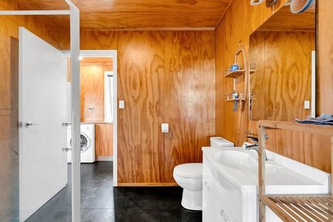 Photo of property in 242 Henwood Road, Paraite, New Plymouth, 4372