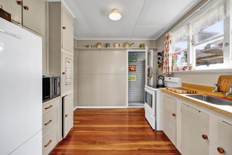 Photo of property in 325 Matangara Road, Hawera, 4672