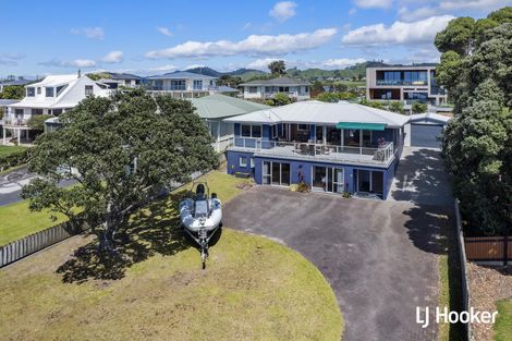 Photo of property in 54 Shaw Road, Waihi Beach, 3611