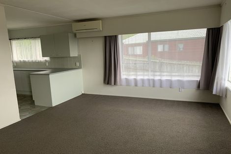 Photo of property in 1/6 Clunie Place, Highland Park, Auckland, 2010