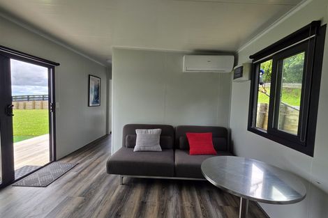 Photo of property in 283 Cames Road, Kaiwaka, 0975