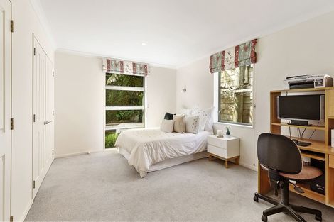 Photo of property in 171 Woodman Drive, Tawa, Wellington, 5028