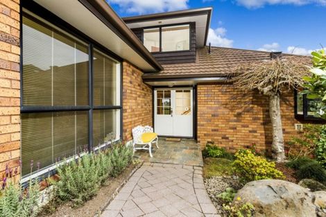 Photo of property in 35 Kenmure Avenue, Forrest Hill, Auckland, 0620