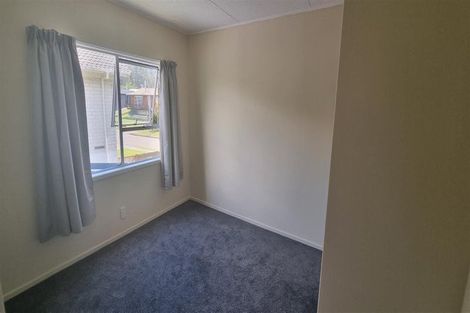 Photo of property in 2 Hinau Street, Pukehangi, Rotorua, 3015